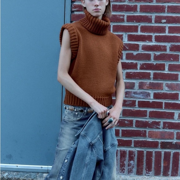 ZARA Plain Knit Roll Neck Sleeveless Sweater Vest Caramel Brown M - Picture 4 of 16